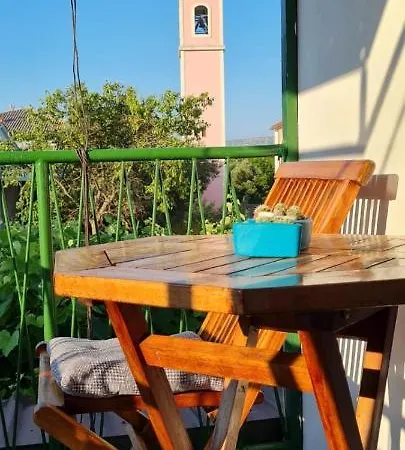 Centar Paklenica Apartment *