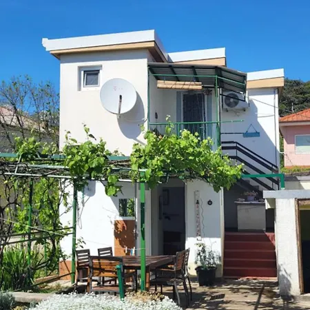 Centar Paklenica Apartment Seline