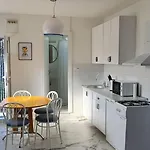 Centar Paklenica 塞利讷