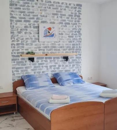 Centar Paklenica