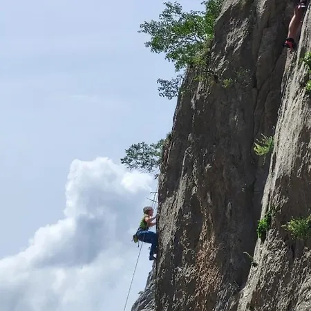 Centar Paklenica 아파트 셀리네