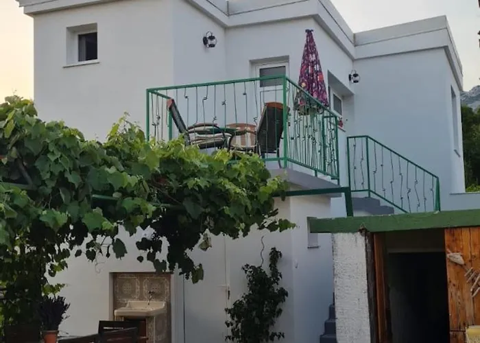 Centar Paklenica