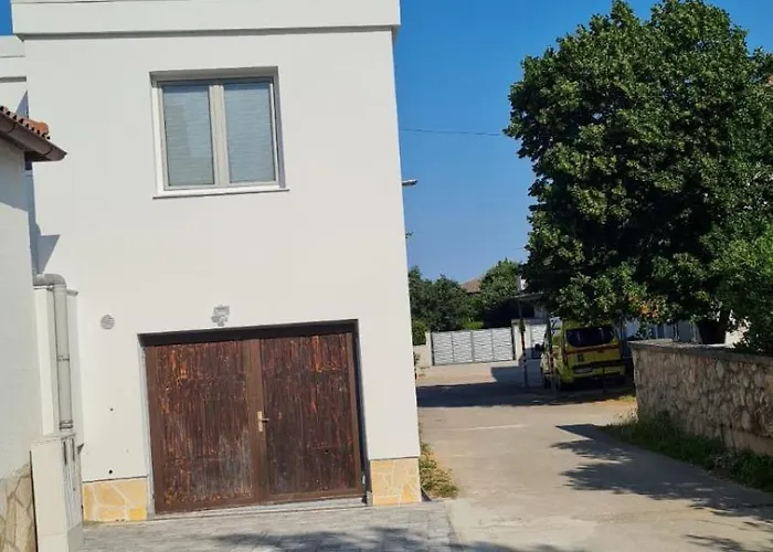 Centar Paklenica Lejlighed Seline