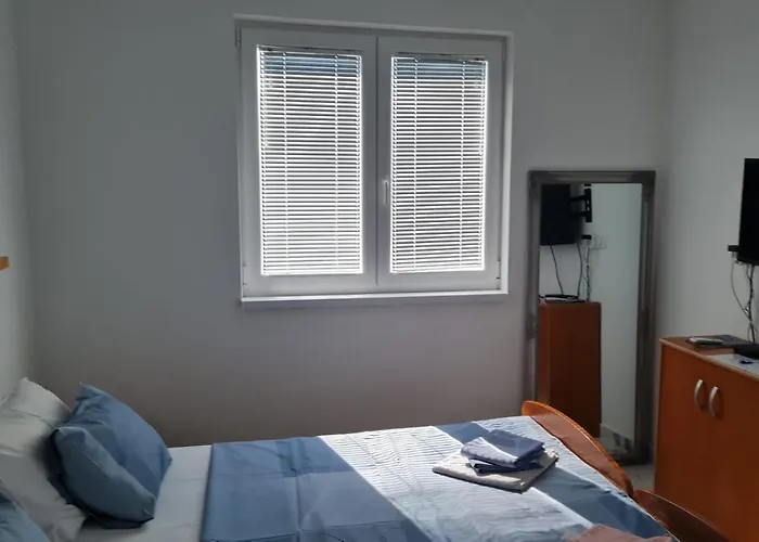 Centar Paklenica *
